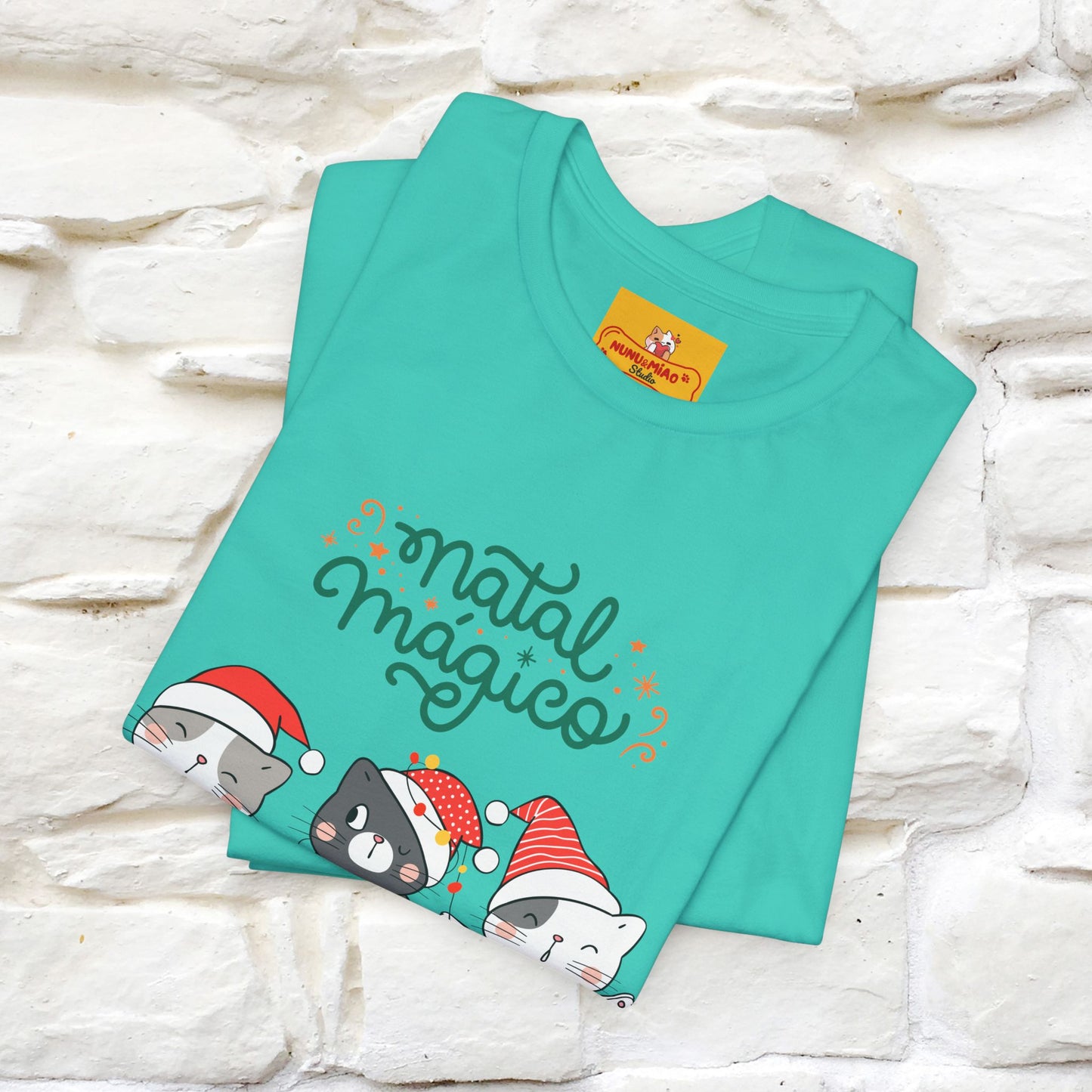"Natal Magico" Cat T-shirt  |Nunu&Miao Studio - Nunu&Miao Studio