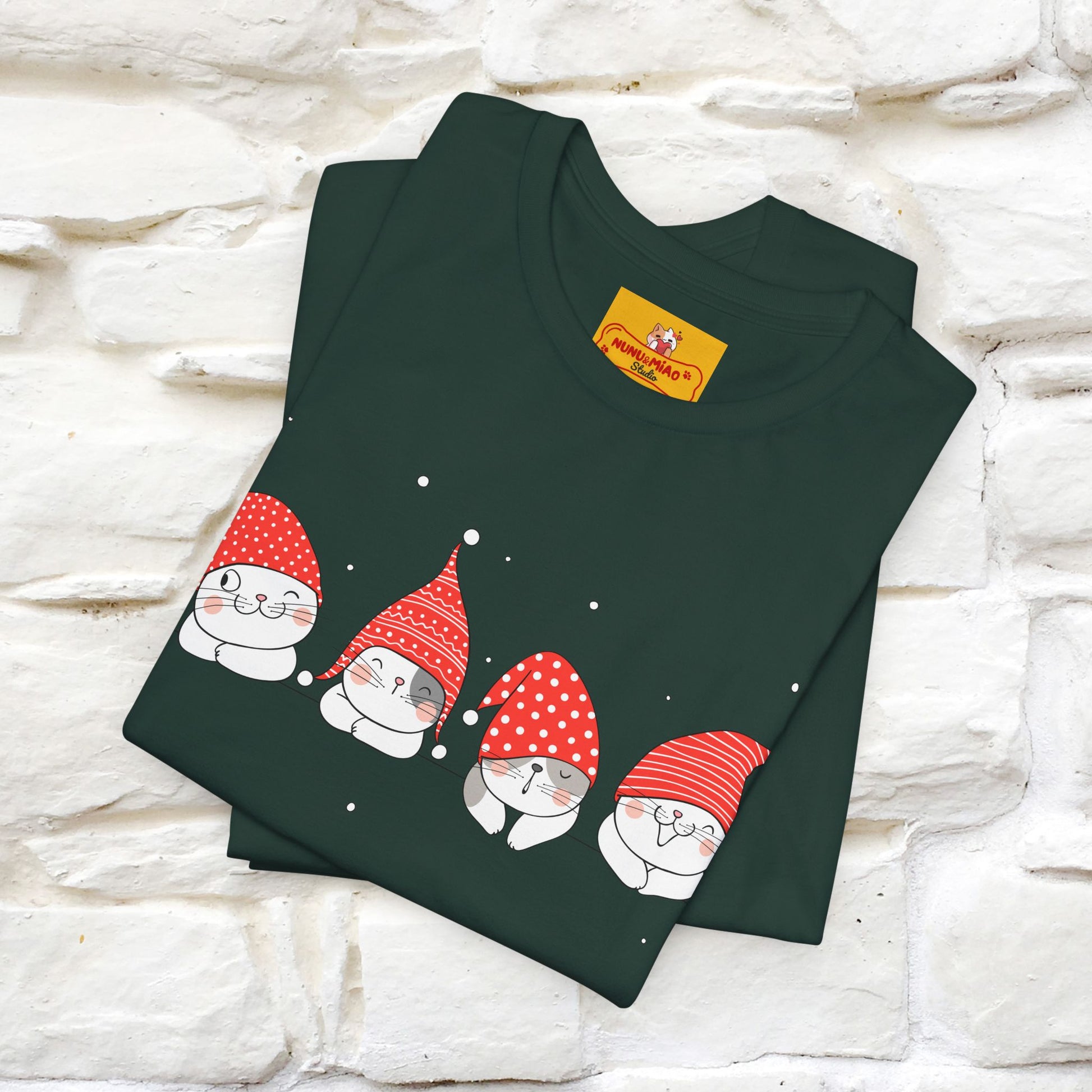 ''Christmas Cute'' |Cats T-shirt | Nunu&Miao Studio - Nunu&Miao Studio