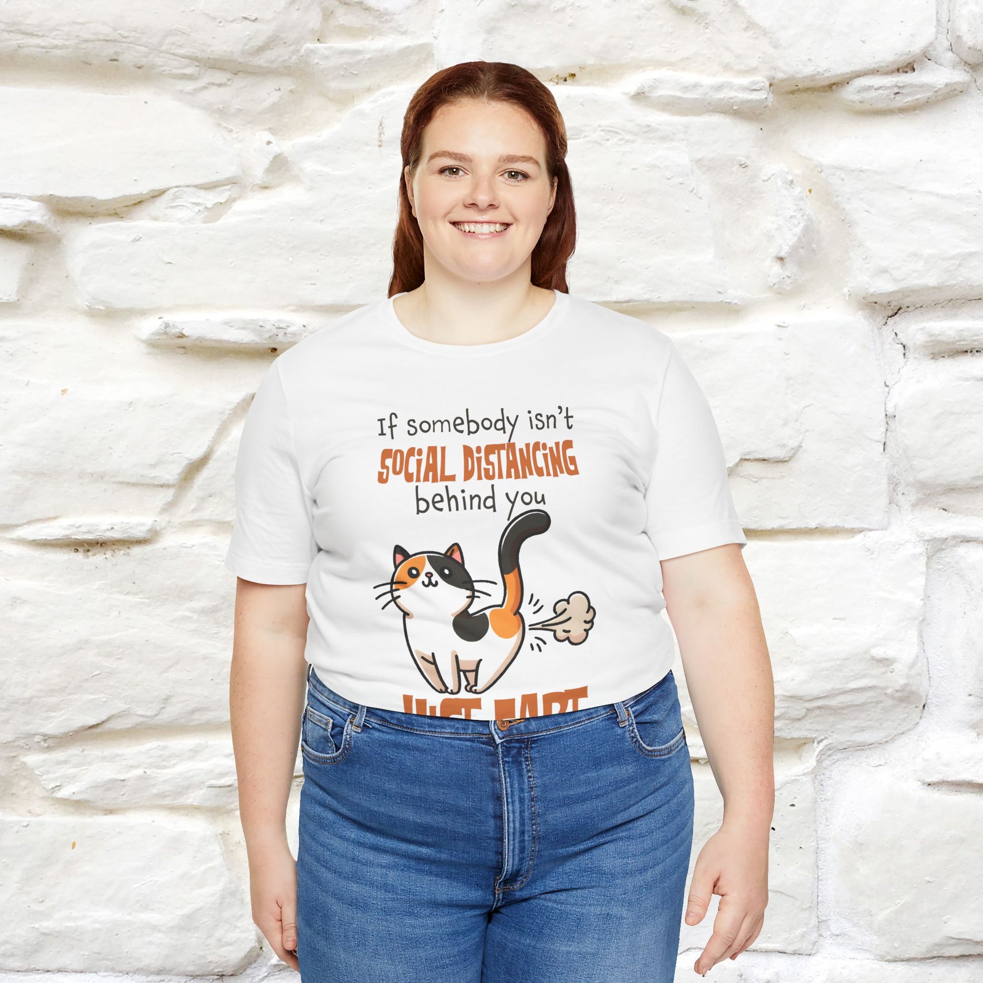 ''If Somebody Isn't Socila Distancing ...'' | Cat T-Shirt  | Nunu&Miao Studio - Nunu&Miao Studio