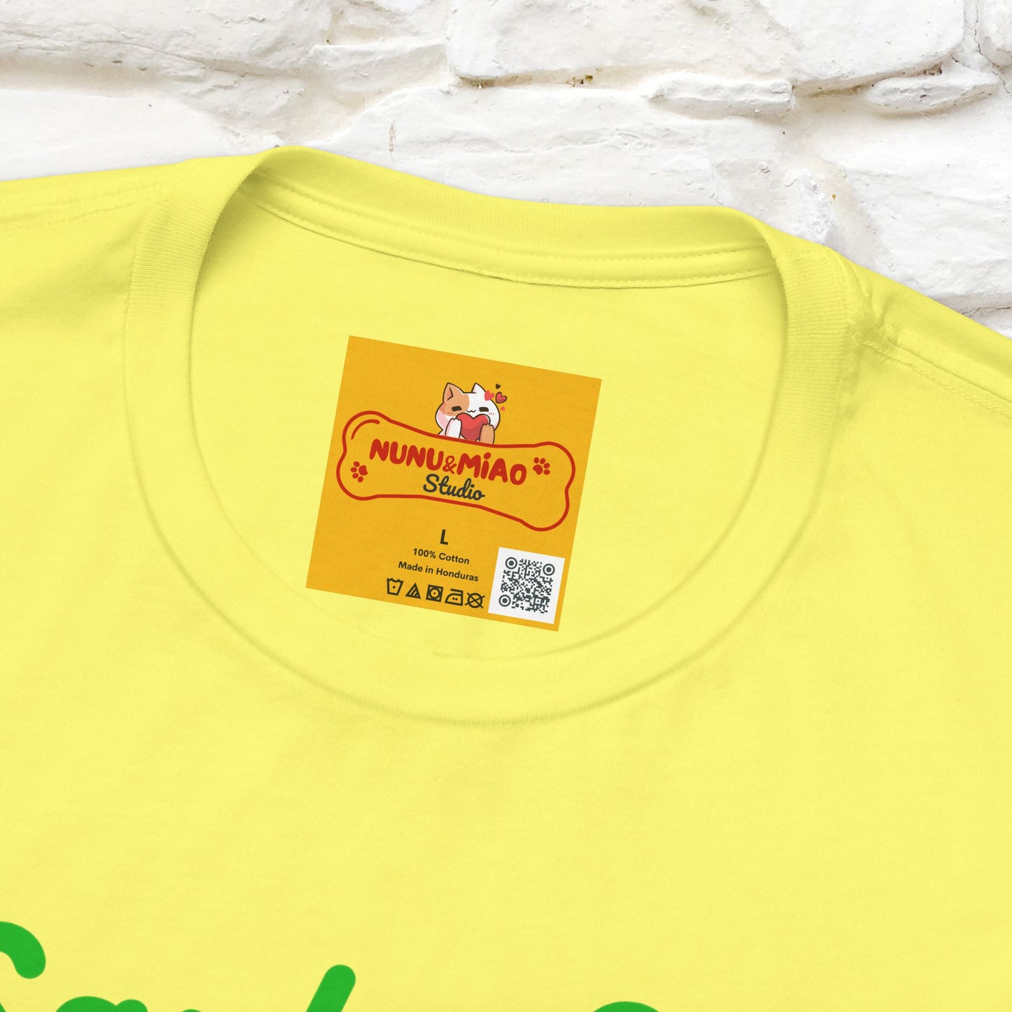 "Funny Santa Cat..." | Cat T-Shirt | Nunu&Miao Studio