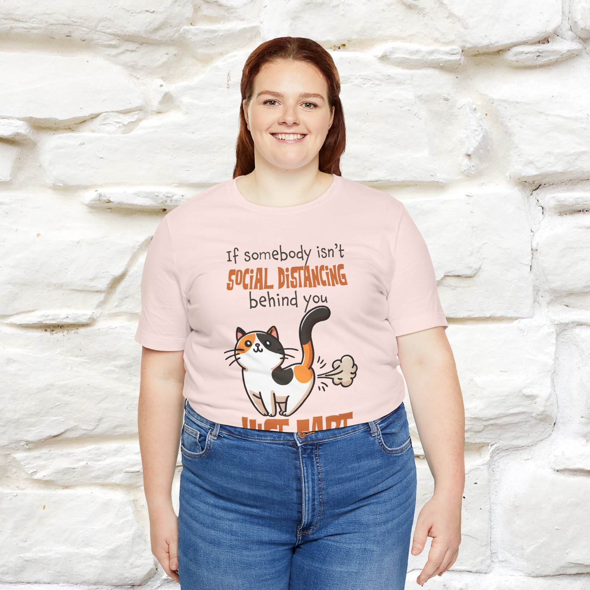 ''If Somebody Isn't Socila Distancing ...'' | Cat T-Shirt  | Nunu&Miao Studio - Nunu&Miao Studio