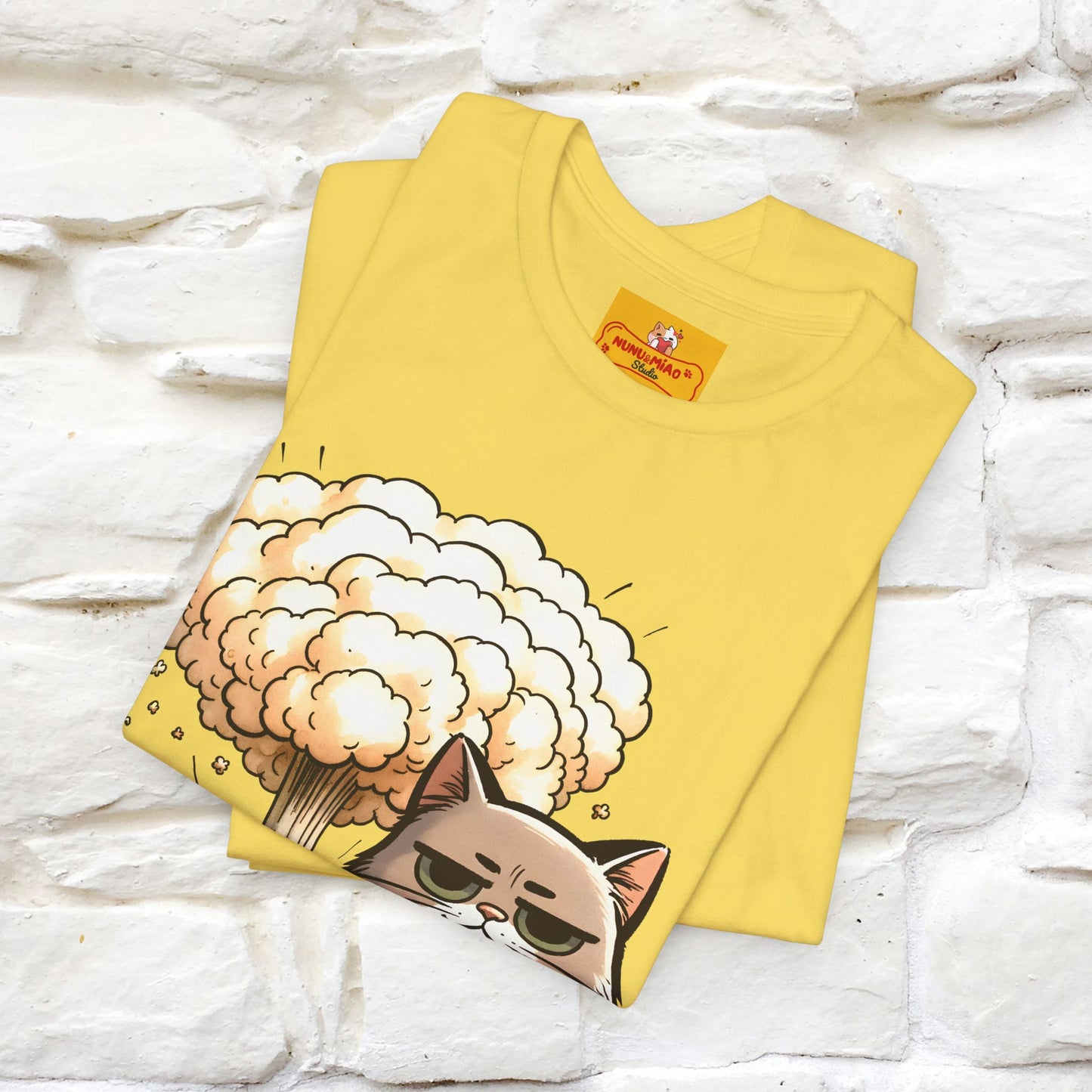 ''The Red Dot Chase'' Funny Cat T-Shirt | Nunu&Miao Studio - Nunu&Miao Studio