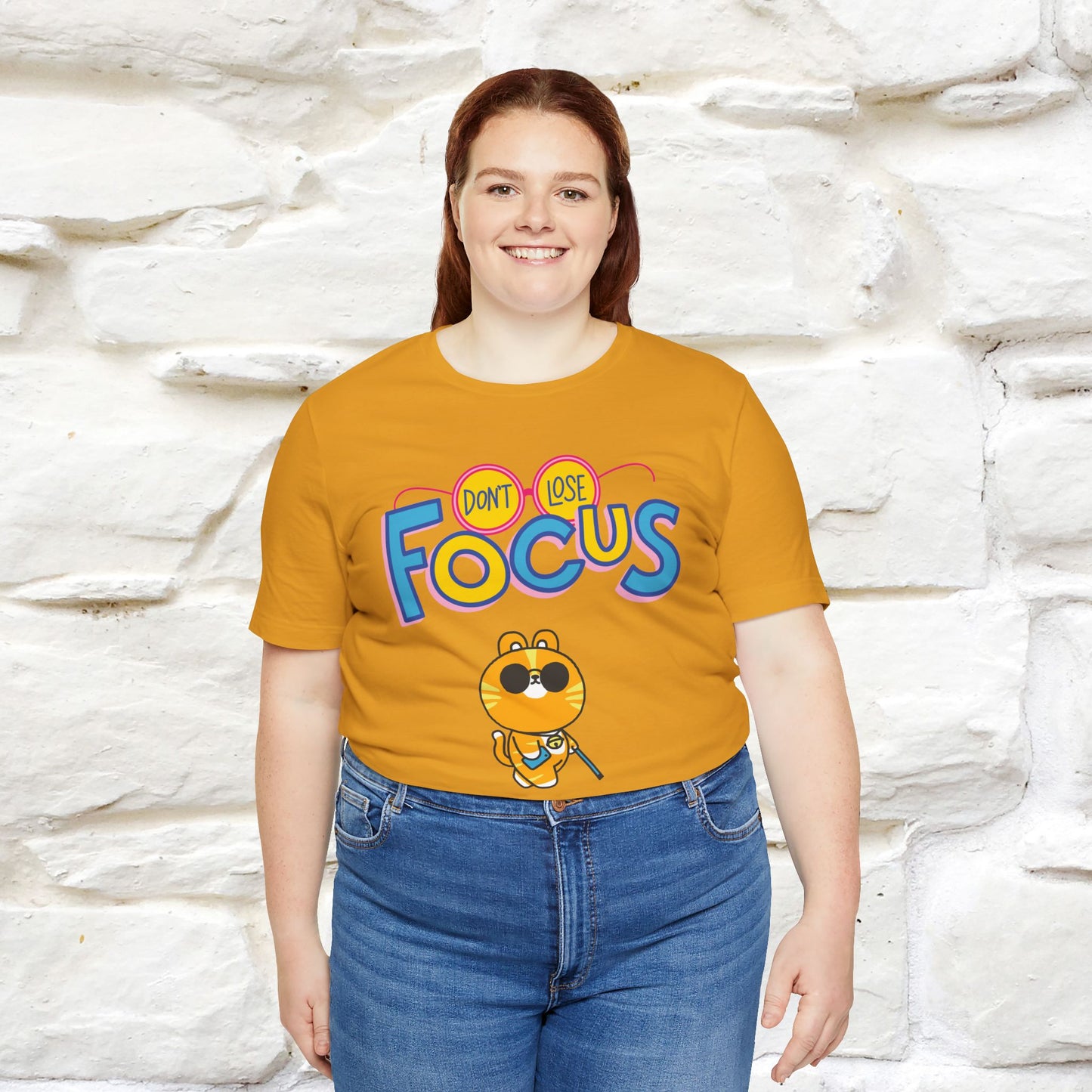 ''Don’t Lose Focus'' Cat T-Shirt | Nunu&Miao Studio - Nunu&Miao Studio