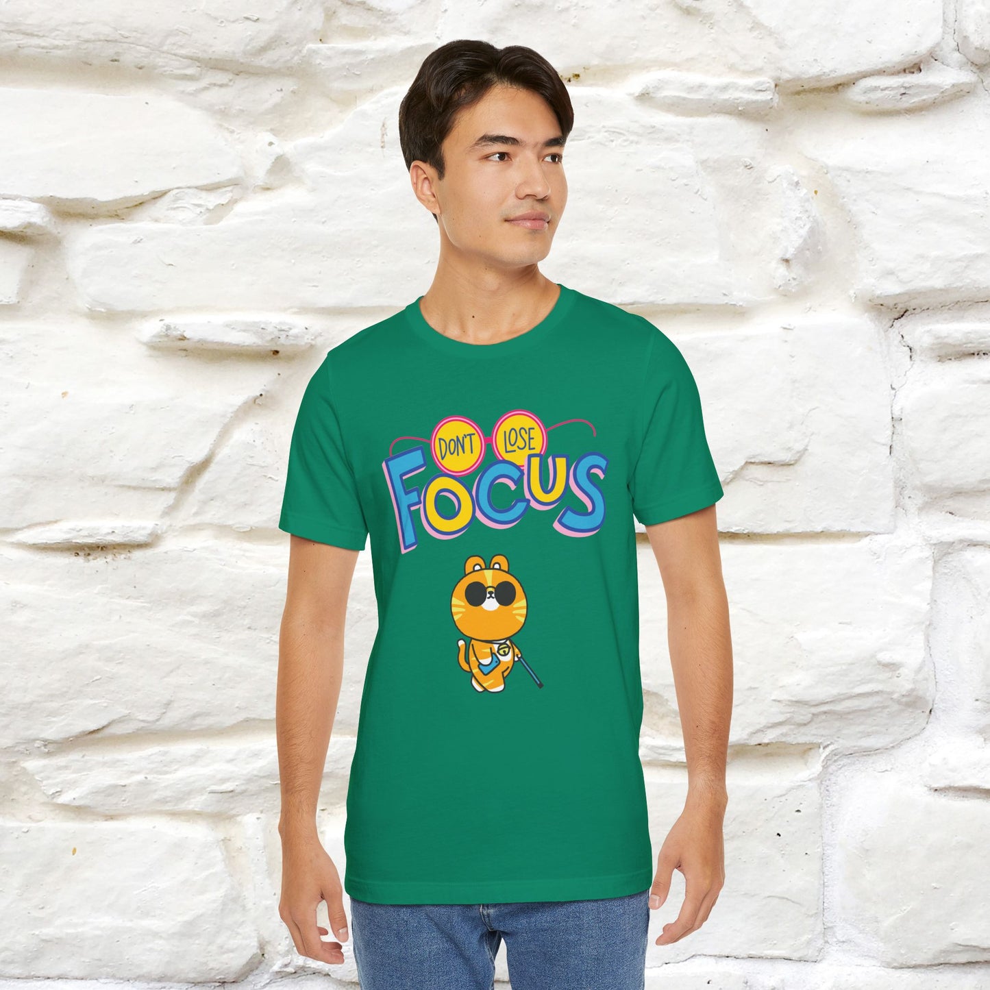 ''Don’t Lose Focus'' Cat T-Shirt | Nunu&Miao Studio - Nunu&Miao Studio