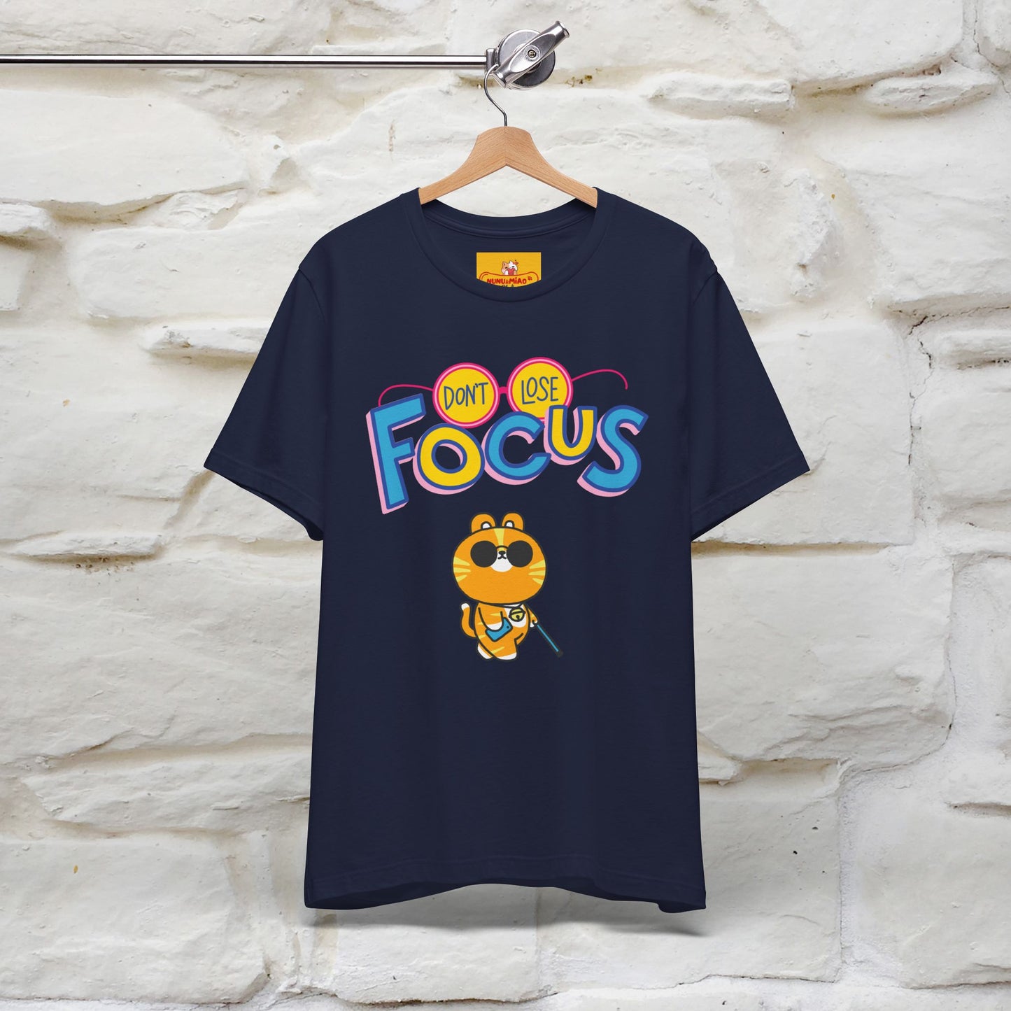 ''Don’t Lose Focus'' Cat T-Shirt | Nunu&Miao Studio - Nunu&Miao Studio