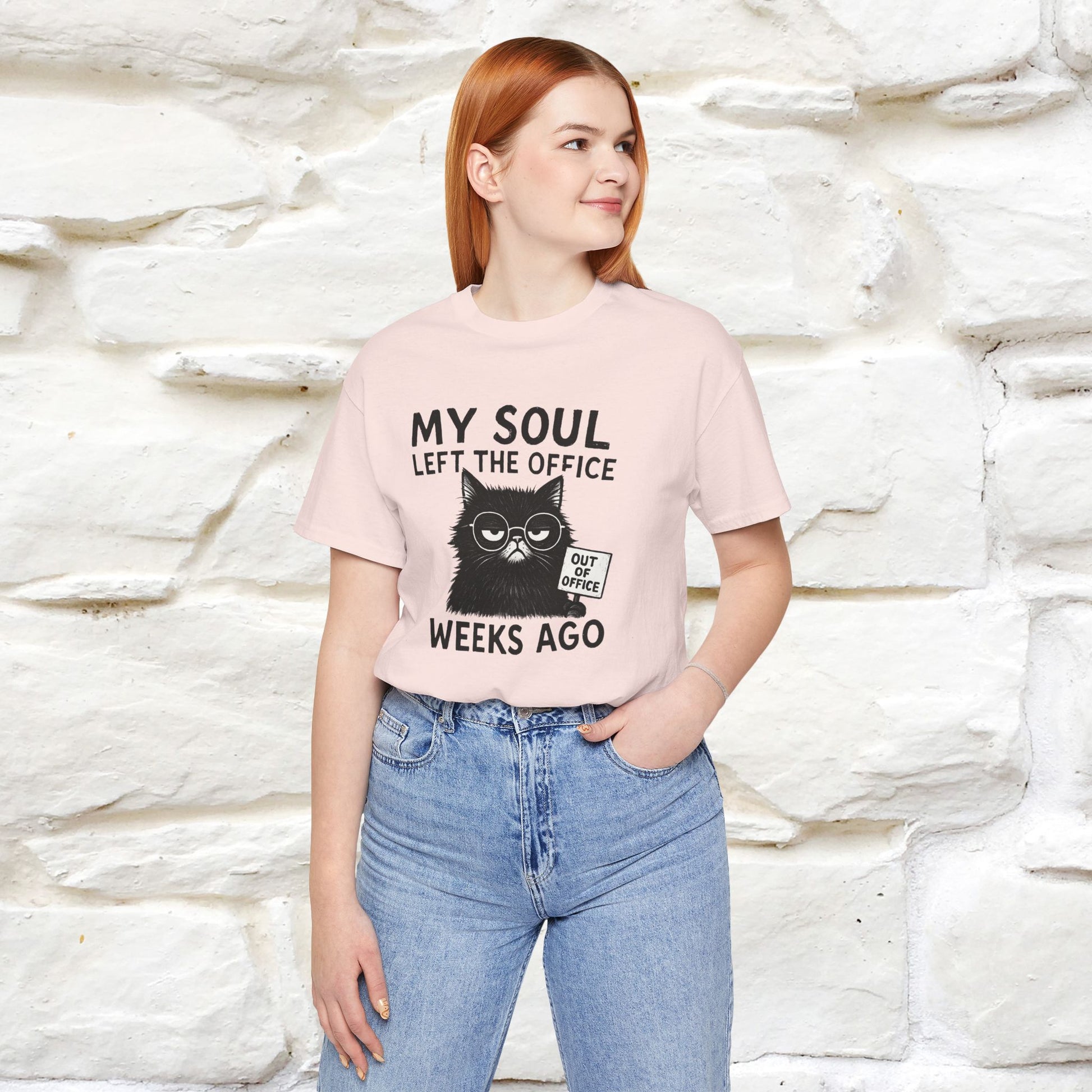 "My Soul Left The Office..." |Funny Cat T-Shirt | Nunu&Miao Studio - Nunu&Miao Studio