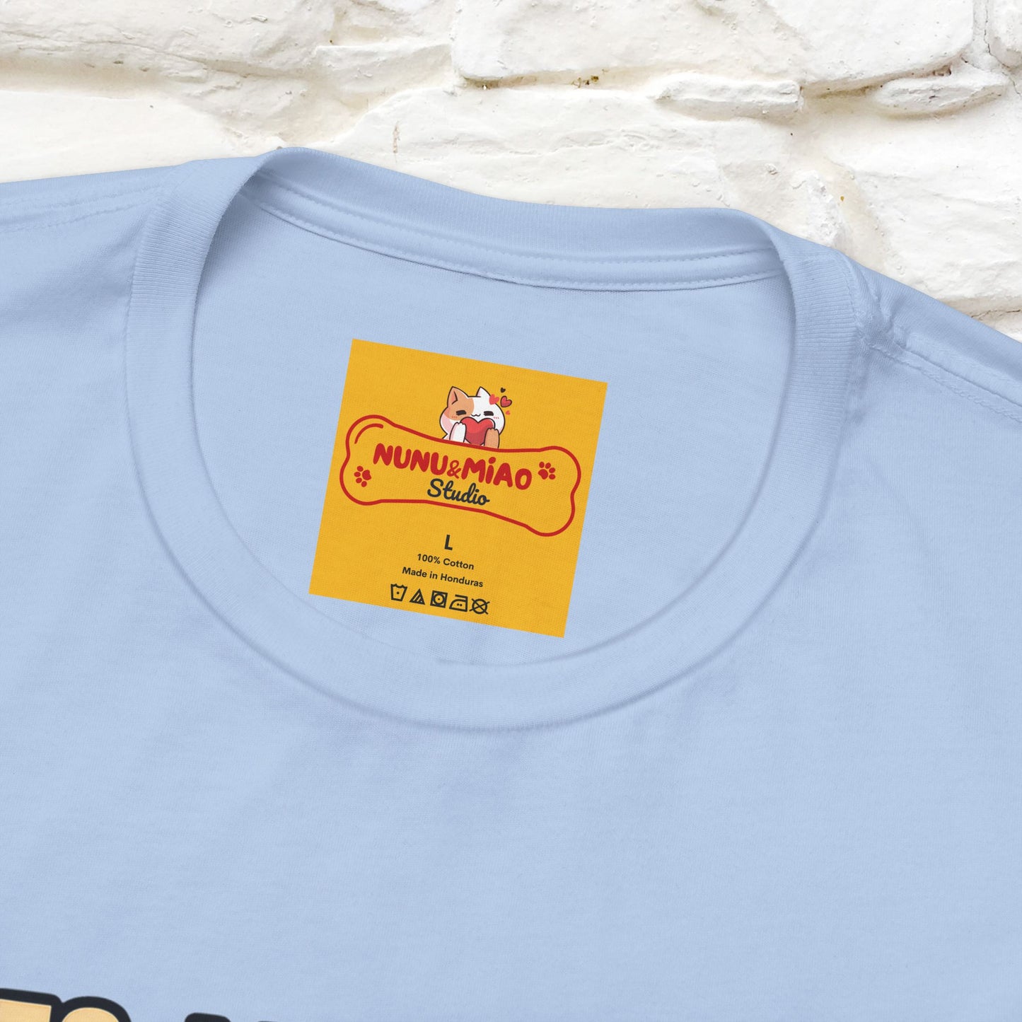 ''Yes, I Look Busy. No I'm Not.''|  Sarcastic Cat T-Shirt | Nunu&Miao Studio
