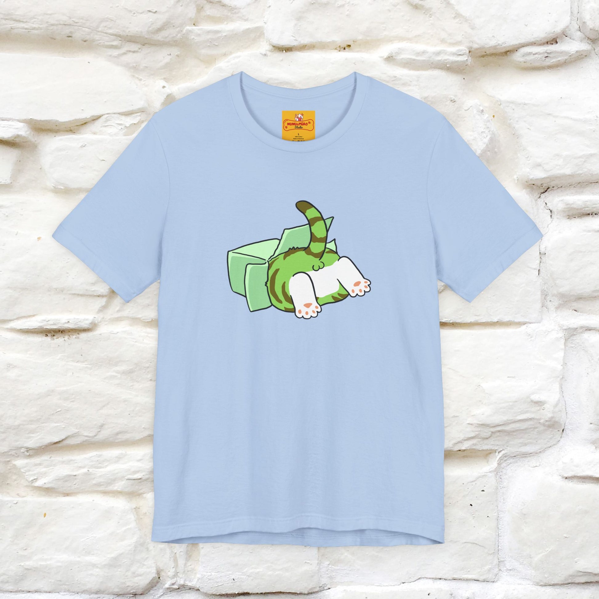 "Think outside the box? No thanks." Cat T-Shirt | Nunu&Miao Studio - Nunu&Miao Studio