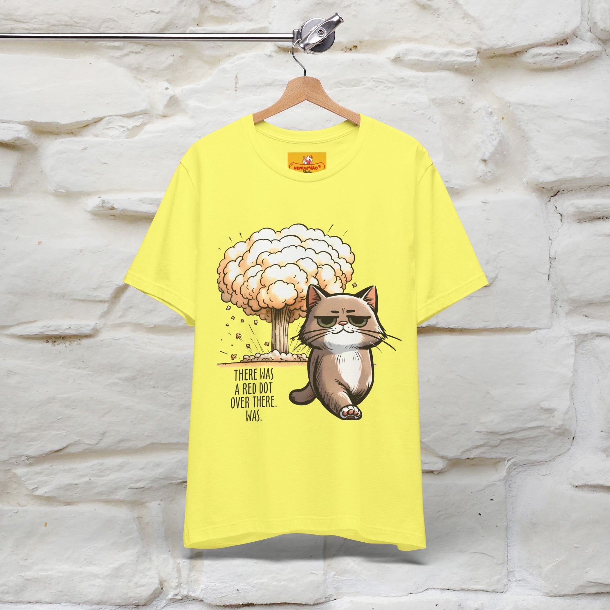''The Red Dot Chase'' Funny Cat T-Shirt | Nunu&Miao Studio - Nunu&Miao Studio