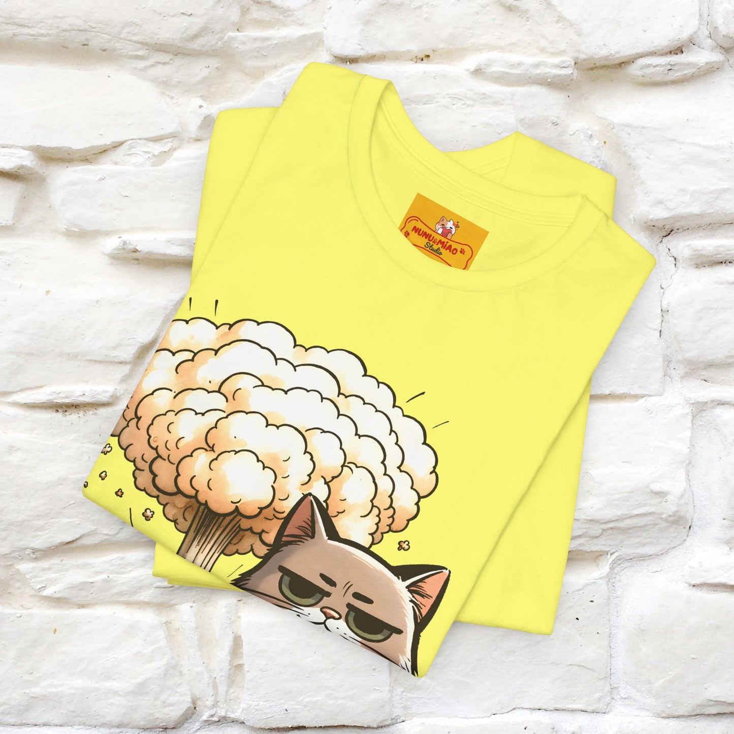 ''The Red Dot Chase'' Funny Cat T-Shirt | Nunu&Miao Studio - Nunu&Miao Studio