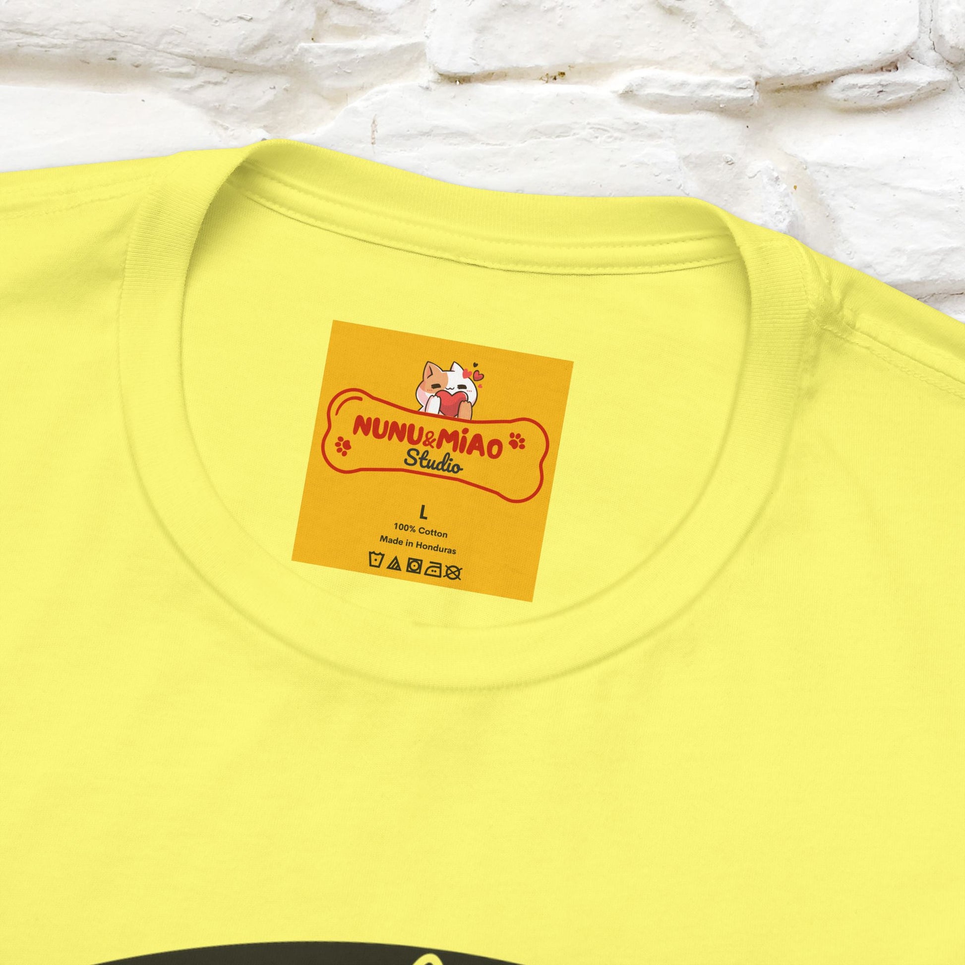 "Just A Bunch Of Hocus Pocus" Cat  T-shirt |Nunu&Miao Studio - Nunu&Miao Studio