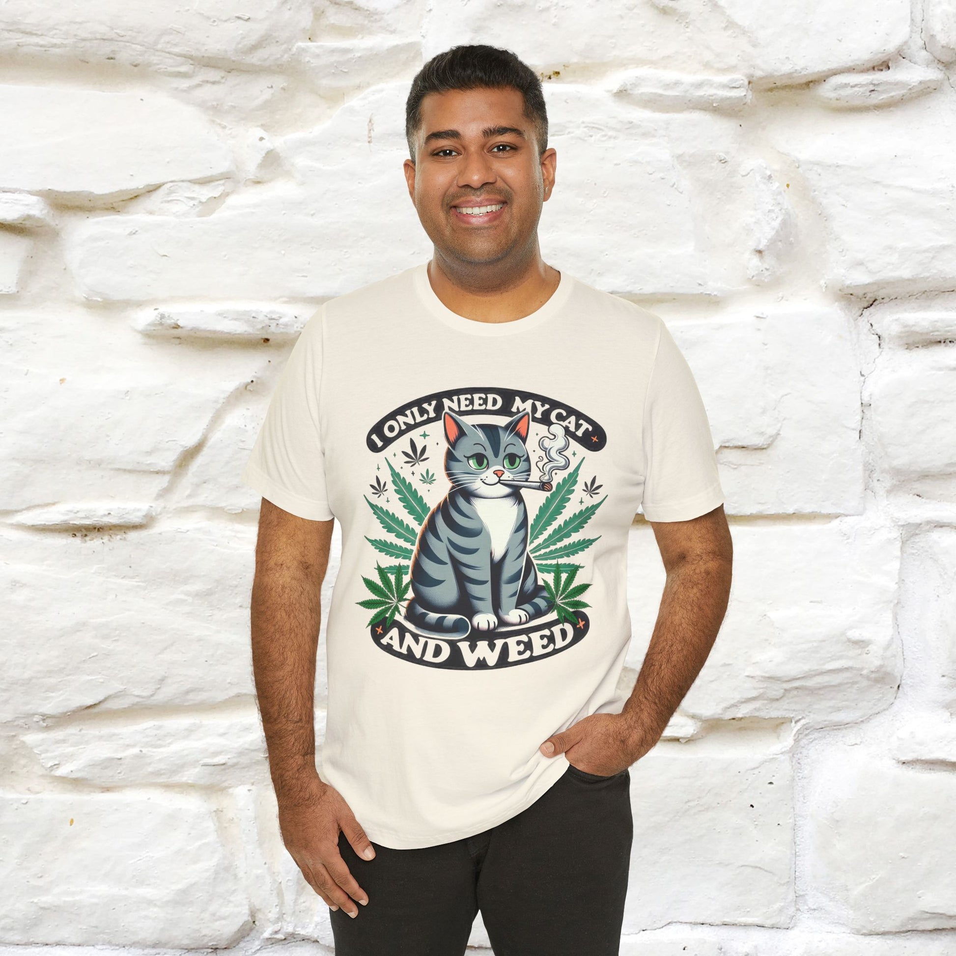 ''I Only Need My Cat and Weed'' Funny T-Shirt | Nunu&Miao Studio - Nunu&Miao Studio