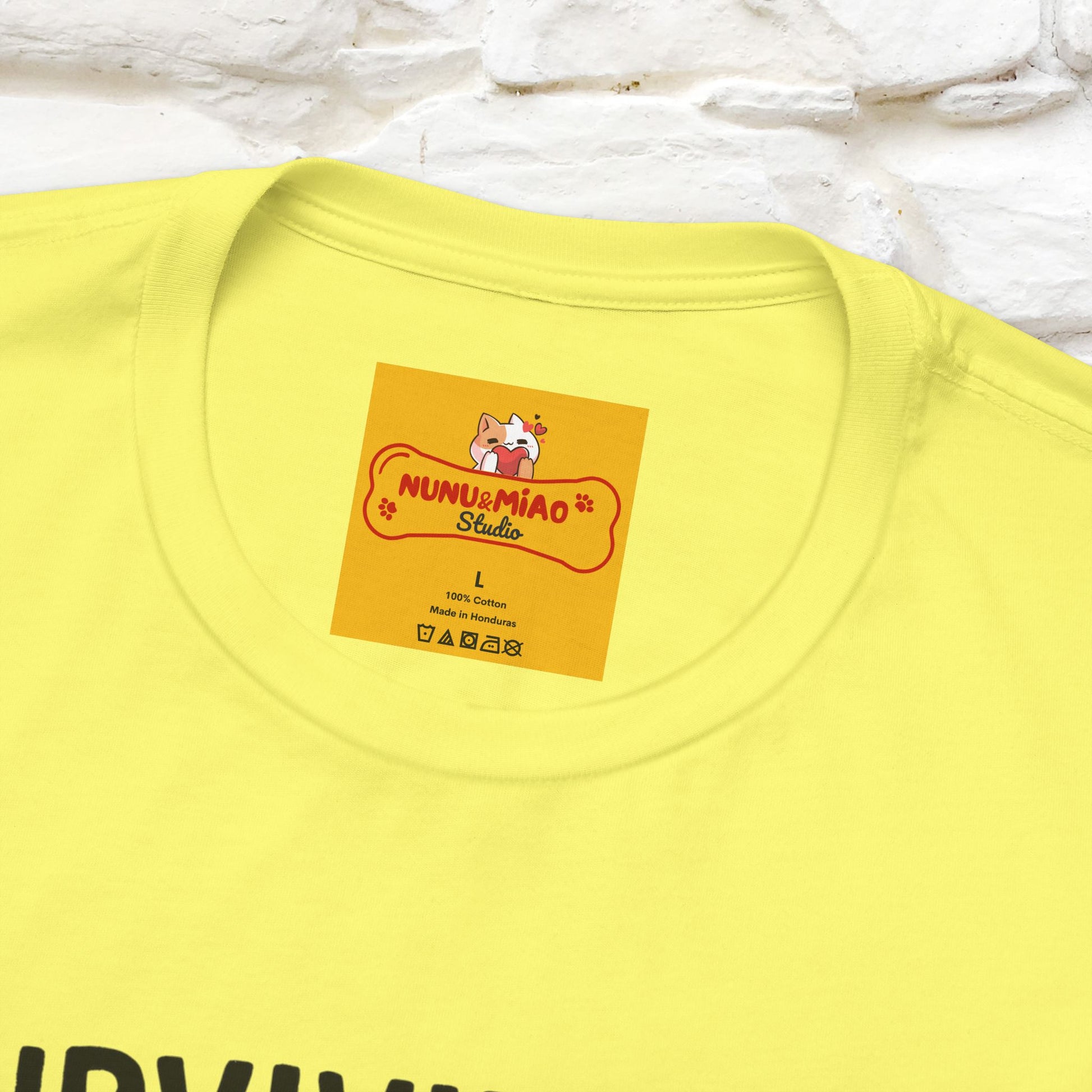 "Surviving Off...Vibes And Broken .. " |Cat T-Shirt | Nunu&Miao Studio - Nunu&Miao Studio