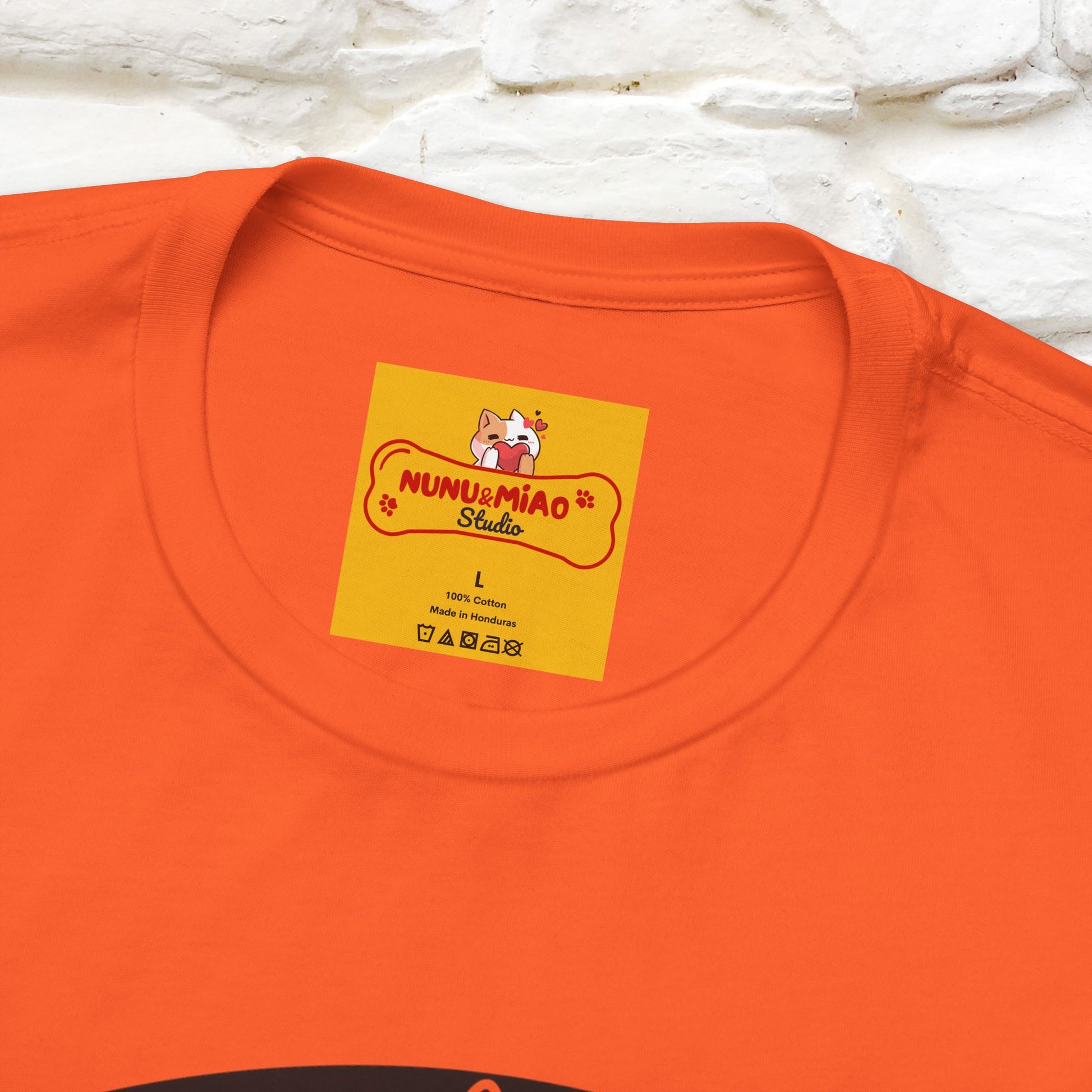 "Just A Bunch Of Hocus Pocus" Cat  T-shirt |Nunu&Miao Studio - Nunu&Miao Studio