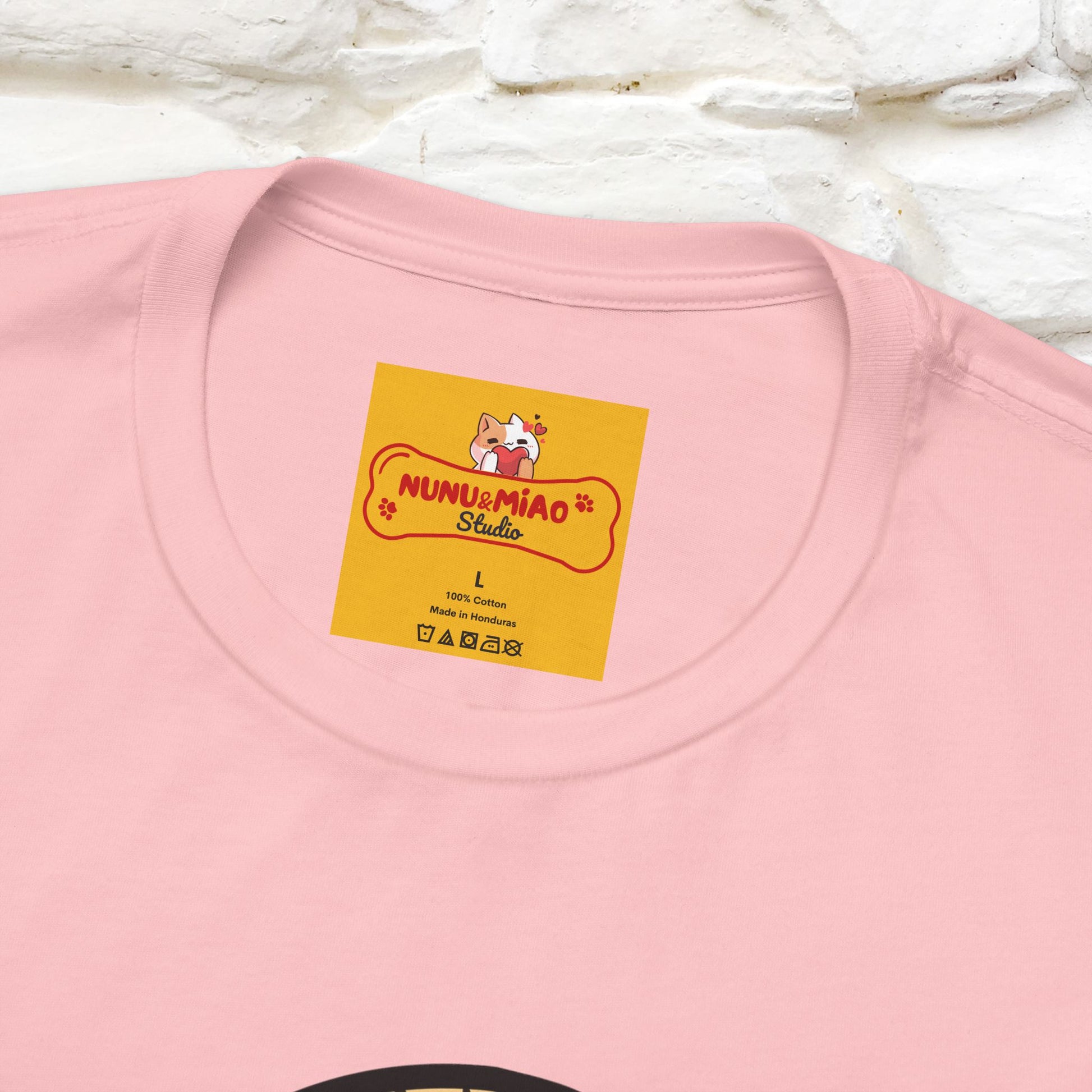 "I Licked It. It's Mine  " |Cat T-Shirt | Nunu&Miao Studio - Nunu&Miao Studio