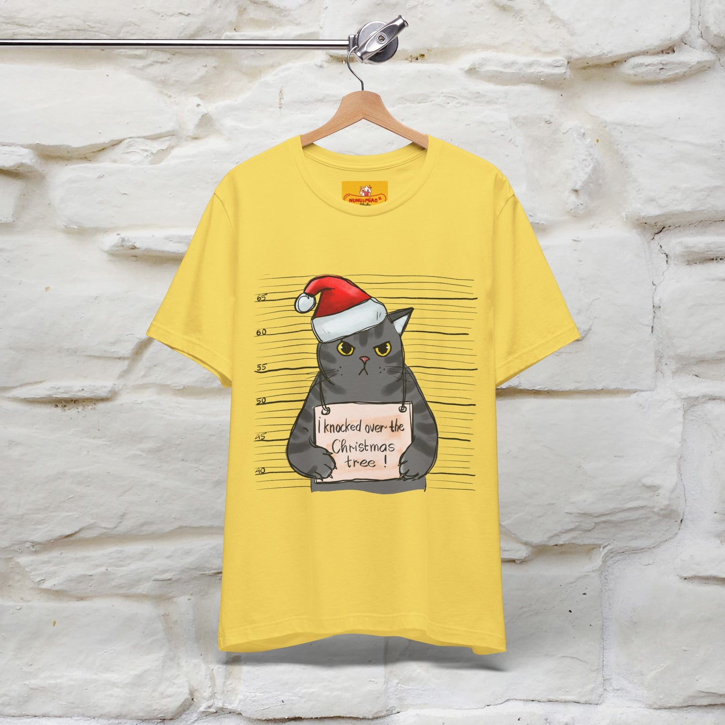 "I Knocked Over The Christmas Tree " |Funny Cat T-Shirt | Nunu&Miao Studio