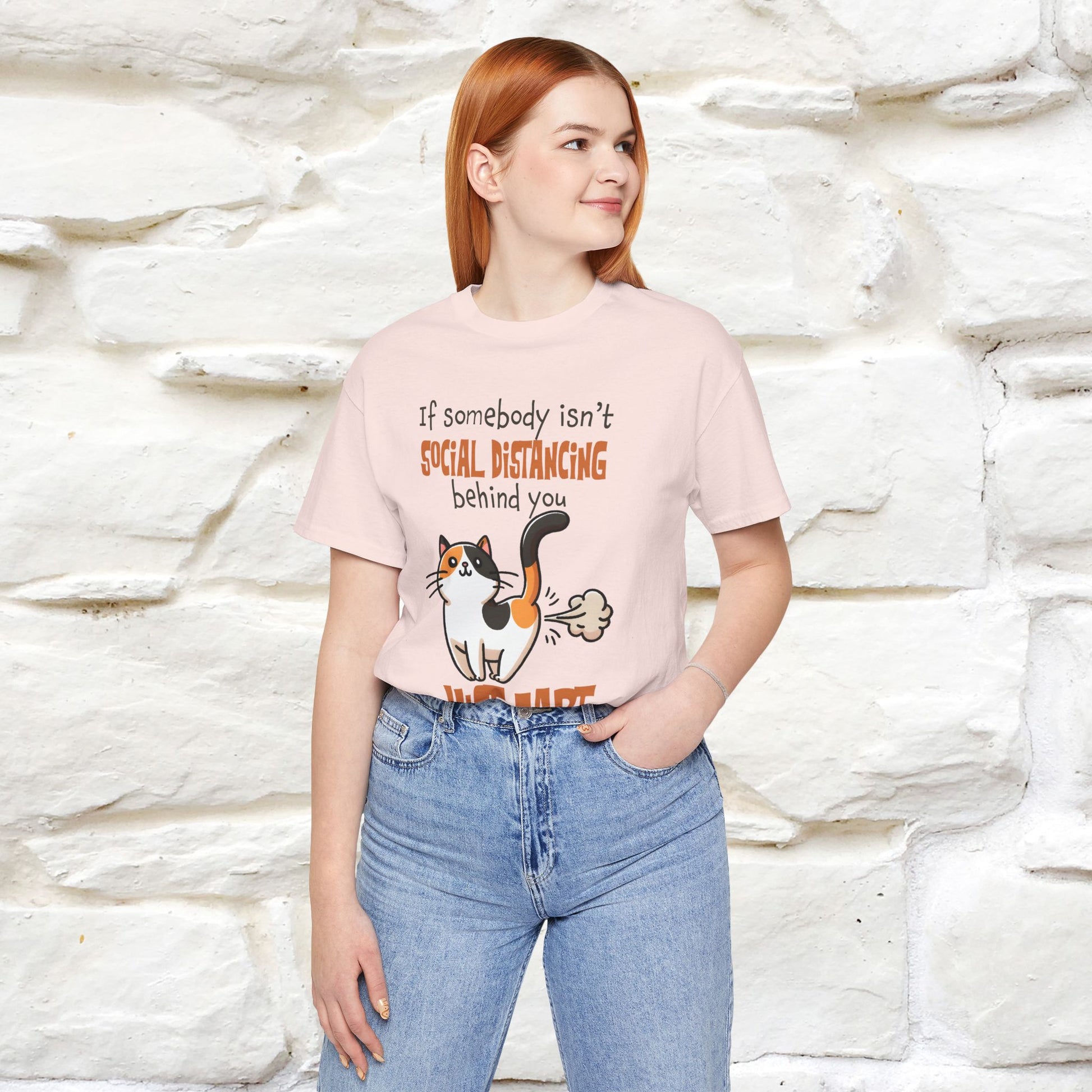 ''If Somebody Isn't Socila Distancing ...'' | Cat T-Shirt  | Nunu&Miao Studio - Nunu&Miao Studio