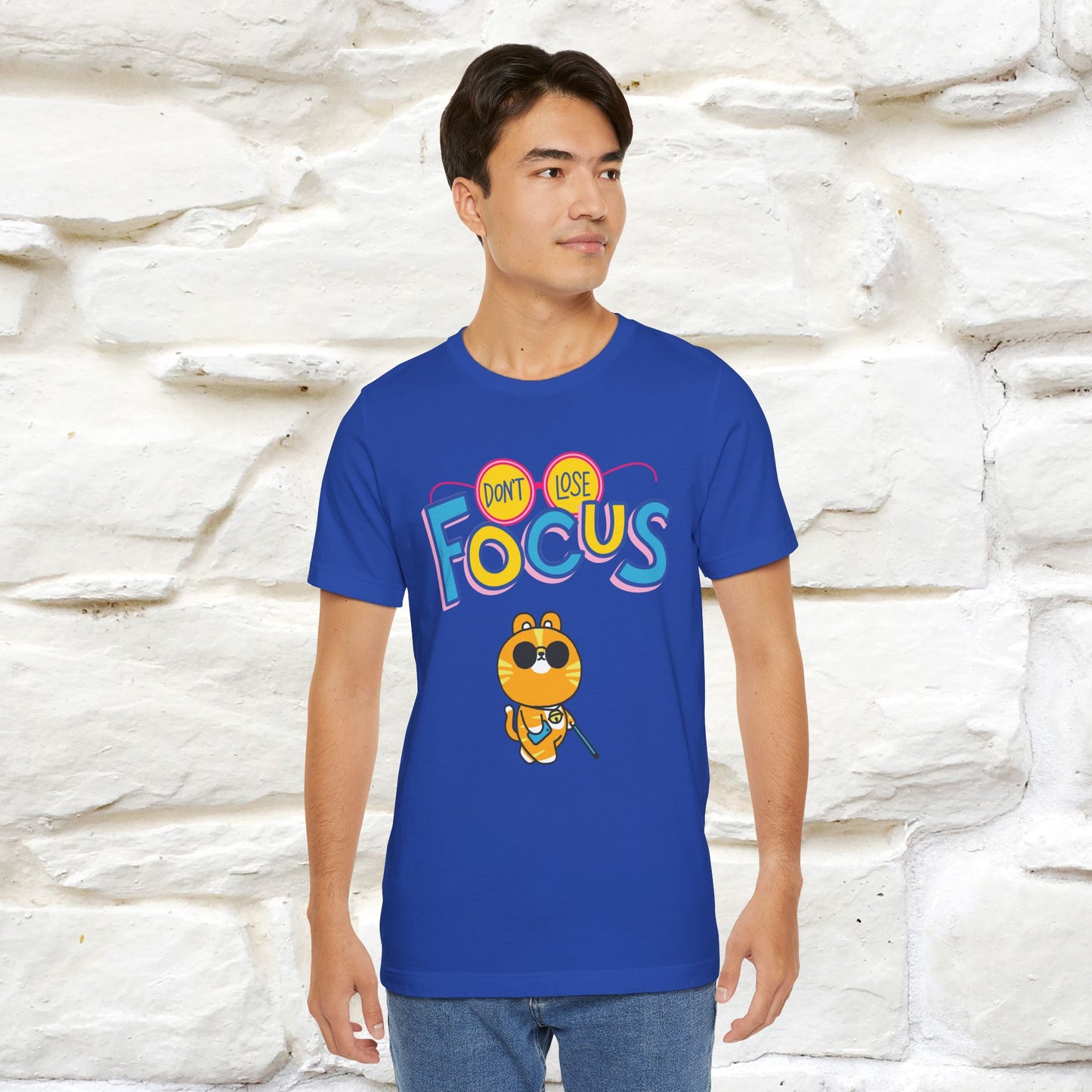 ''Don’t Lose Focus'' Cat T-Shirt | Nunu&Miao Studio - Nunu&Miao Studio