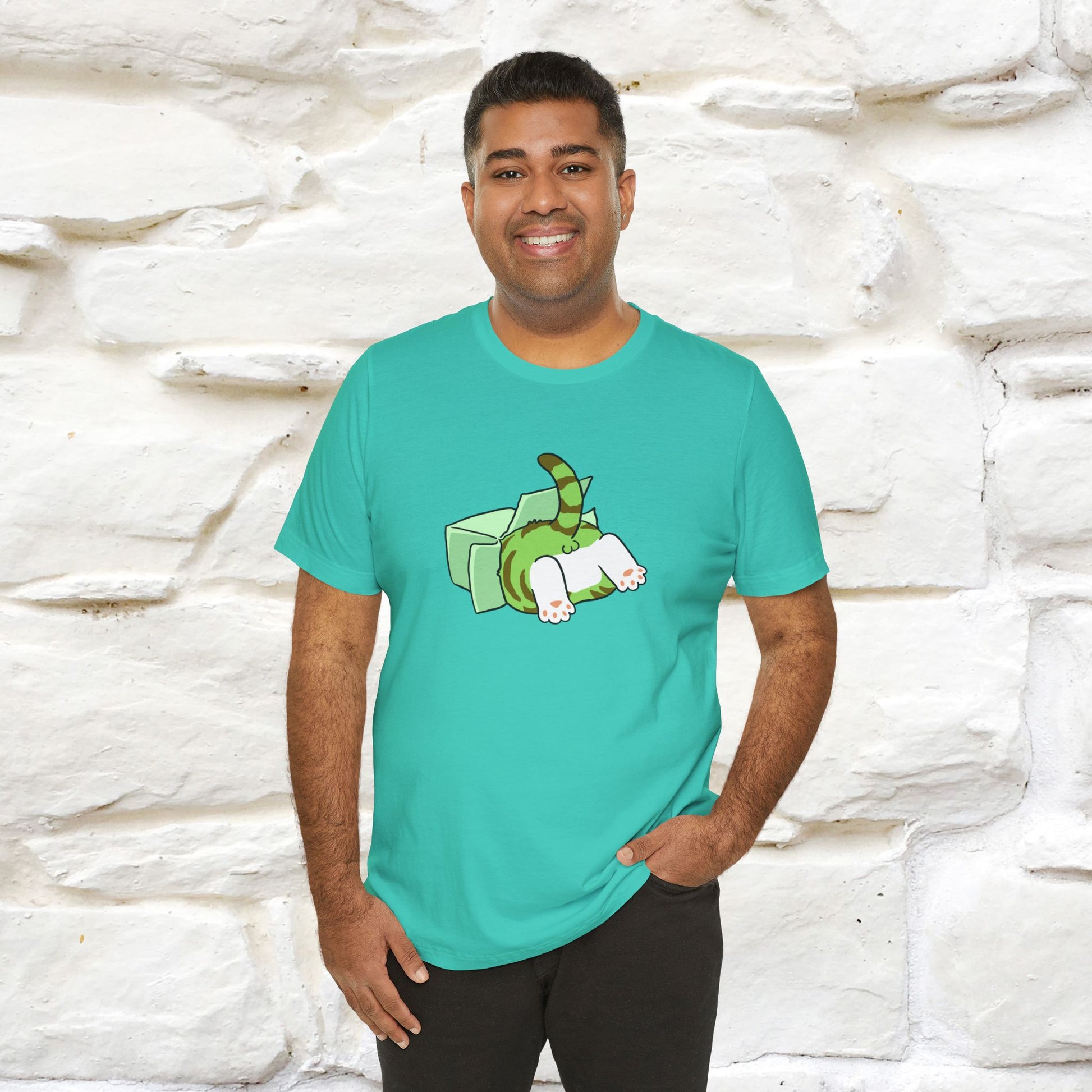 "Think outside the box? No thanks." Cat T-Shirt | Nunu&Miao Studio - Nunu&Miao Studio